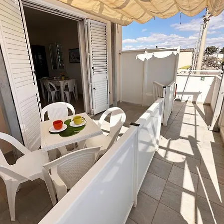Stelle Gemelle By Thepuglia Torre Lapillo